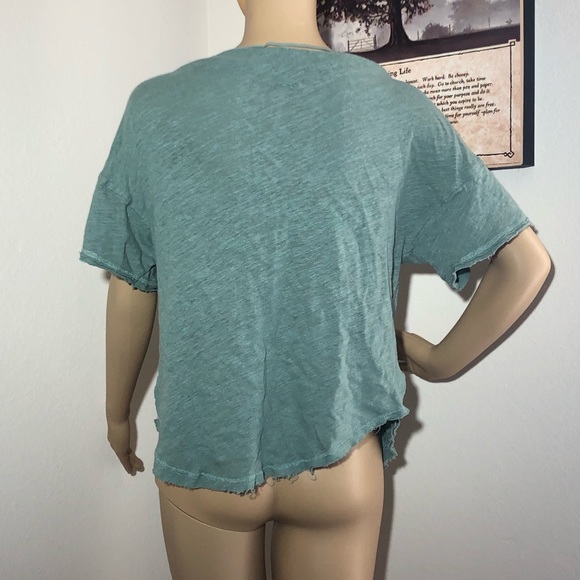 Free People She's So Cool Off the Shoulder Top (B) - Picture 4 of 7